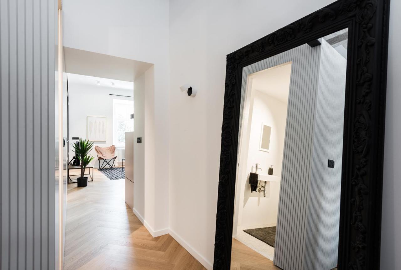 Apartments Rog Ljubljana Extérieur photo