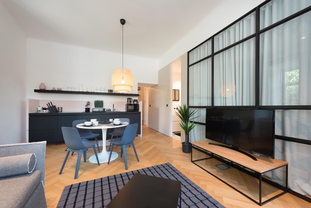 Apartments Rog Ljubljana Extérieur photo