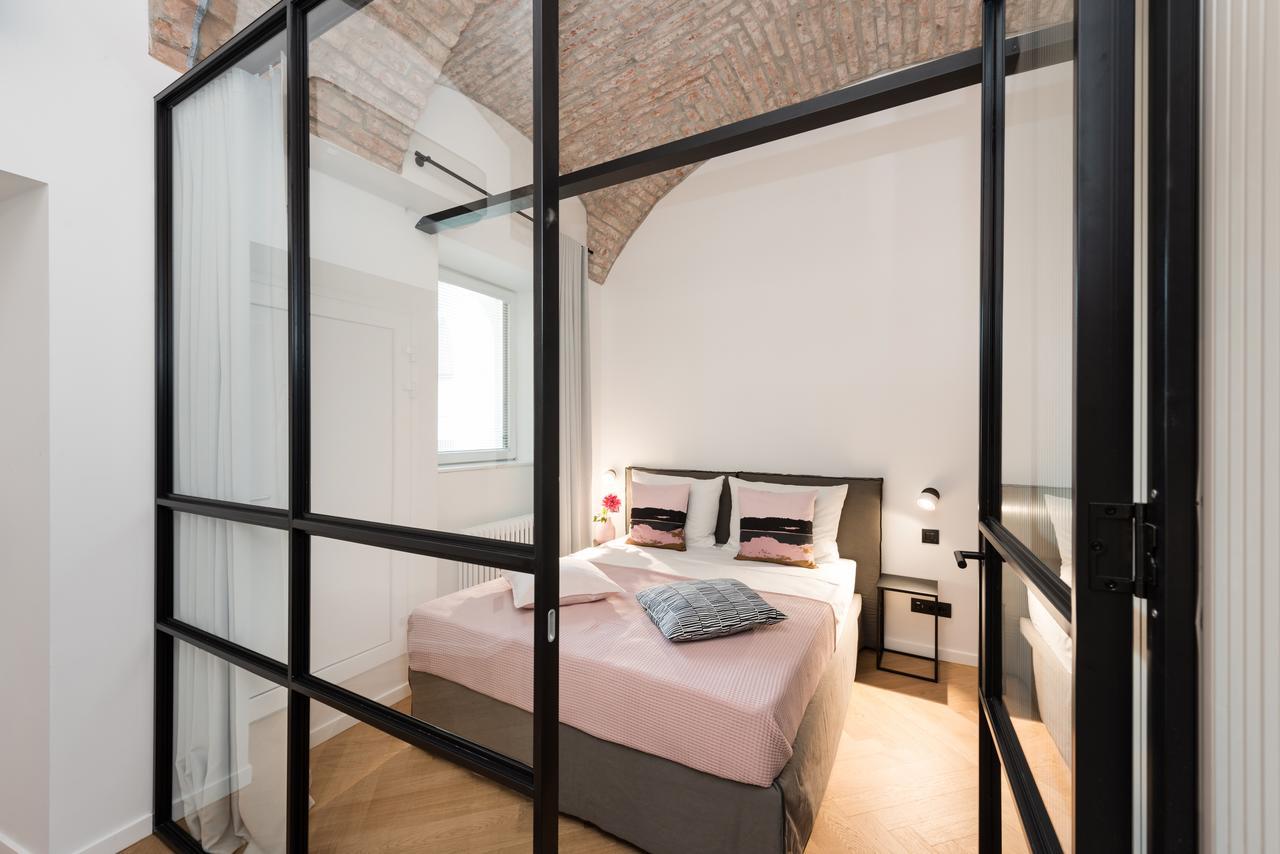 Apartments Rog Ljubljana Extérieur photo